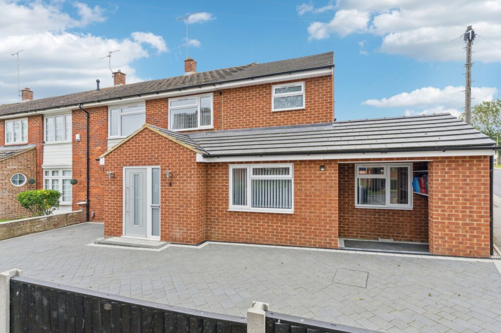 Plash Drive, Stevenage, SG1