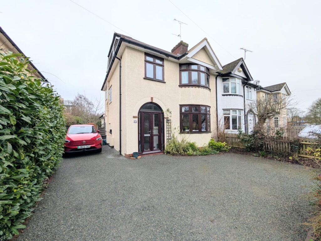 Fairview Road, Stevenage, SG1